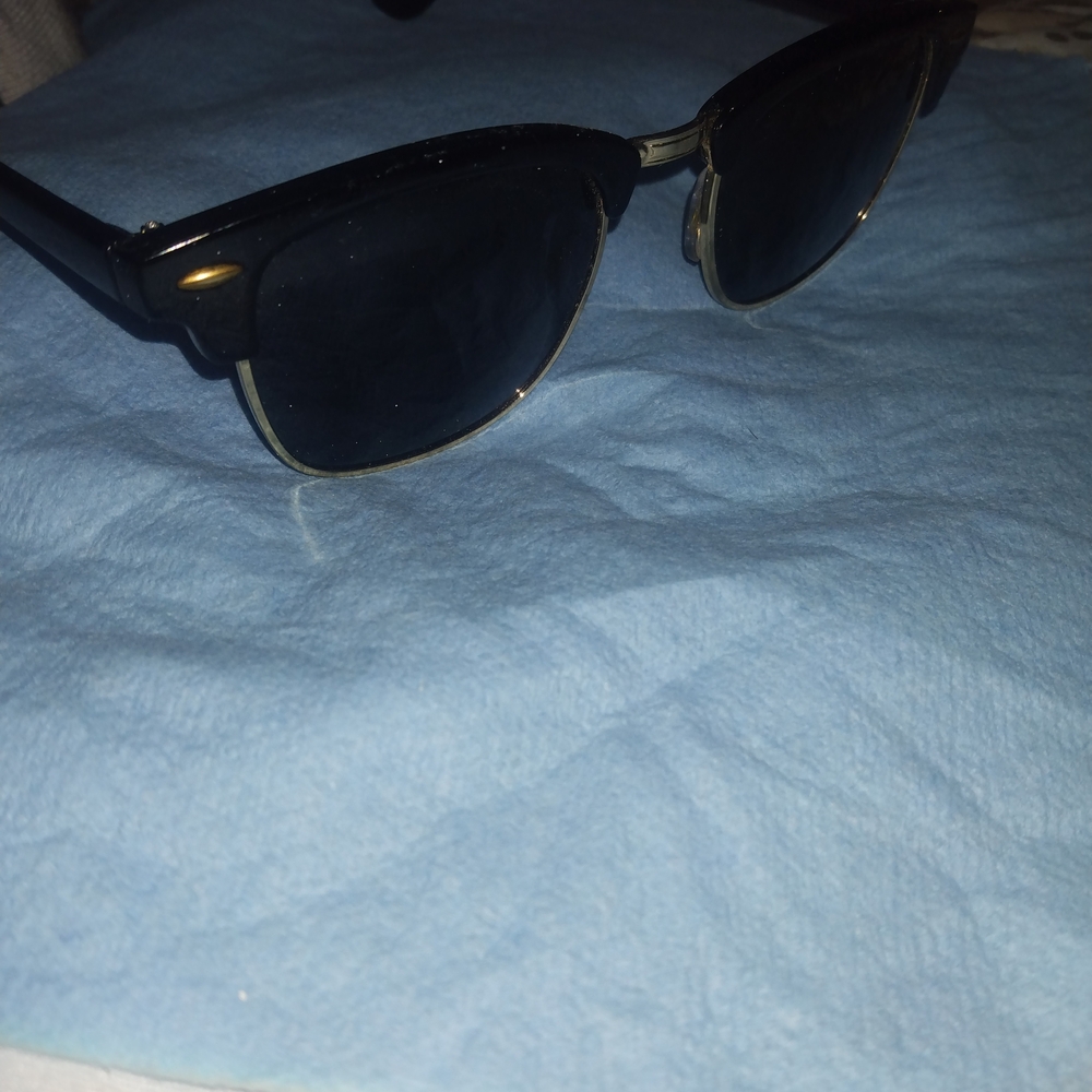 Stylish Black Sunglasses